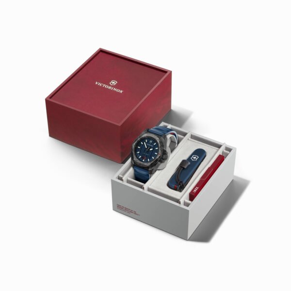 Reloj Victorinox I.N.O.X. Automatic con navaja suiza