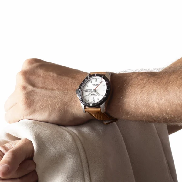 f20699_1 (1) Reloj Festina Calendario Titanium