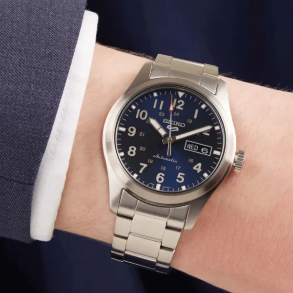 151 Reloj Seiko 5 Sport Fields