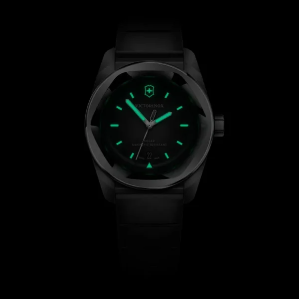 Reloj Concept One Solar negro correa de caucho Victorinox