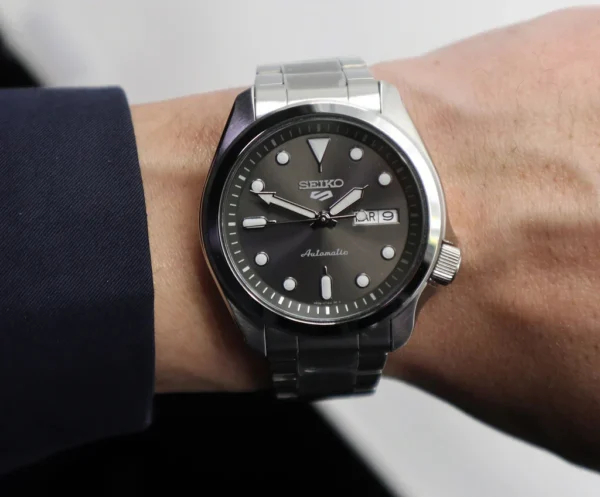 Reloj Seiko 5 Sports Suits Style
