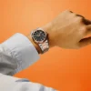 M055.507.22.051.00_6_wrist_1 Reloj Mido Multifort 8 One Crown