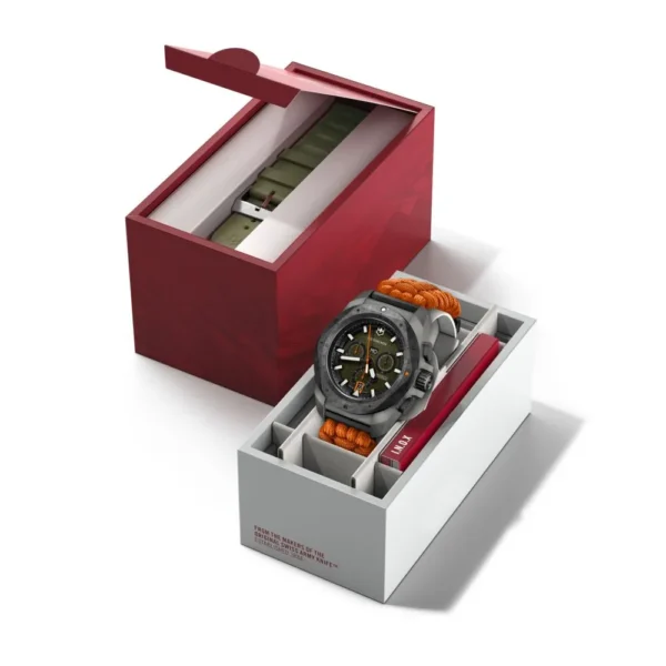 Reloj Victorinox I.N.O.X. Chrono Verde Carbon